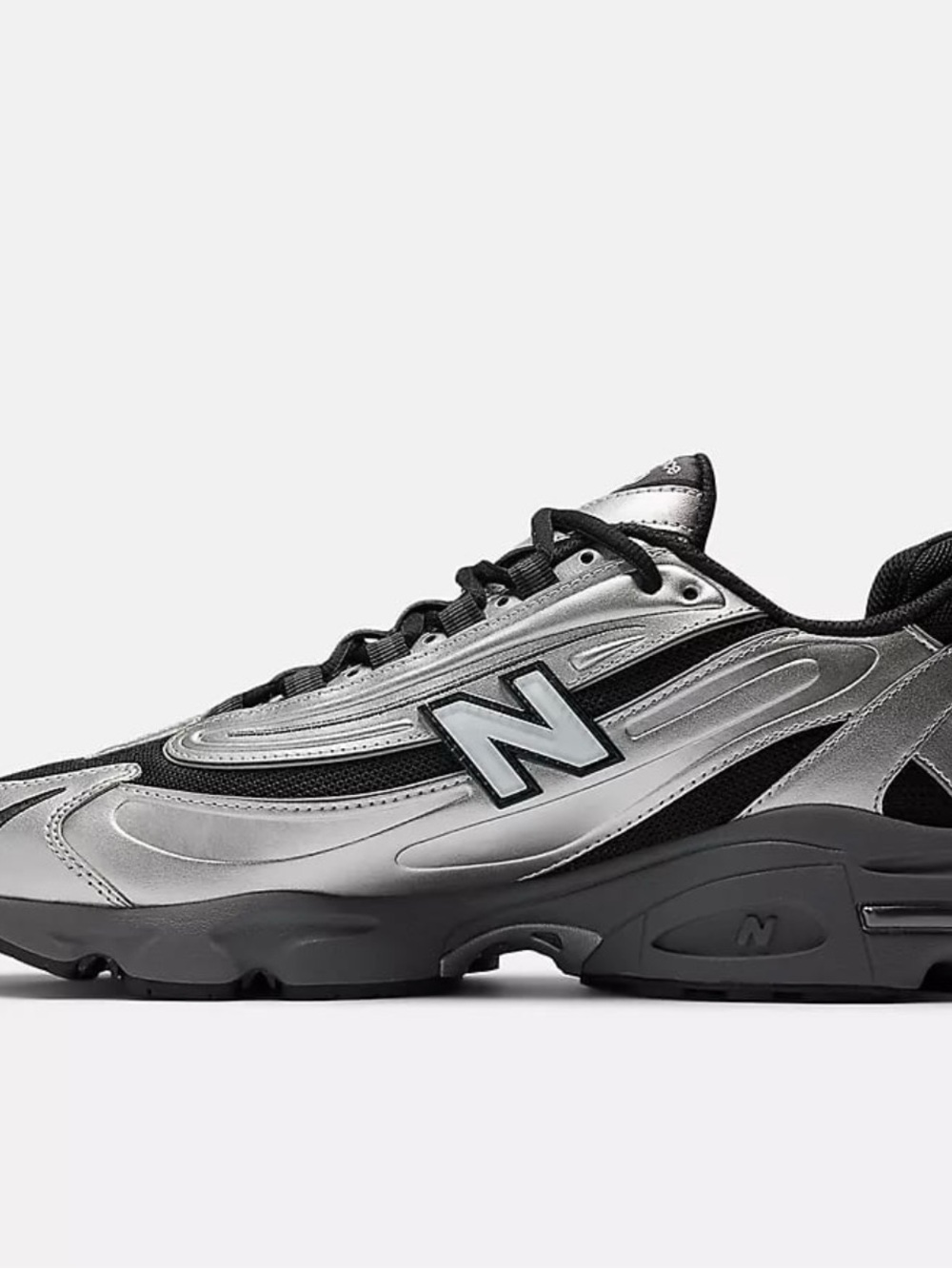 New Balance 1000 Grey Day Y2K Men's Silver Metallic Shoes Sneakers M1000EGR - 11 - Picture 2 of 5